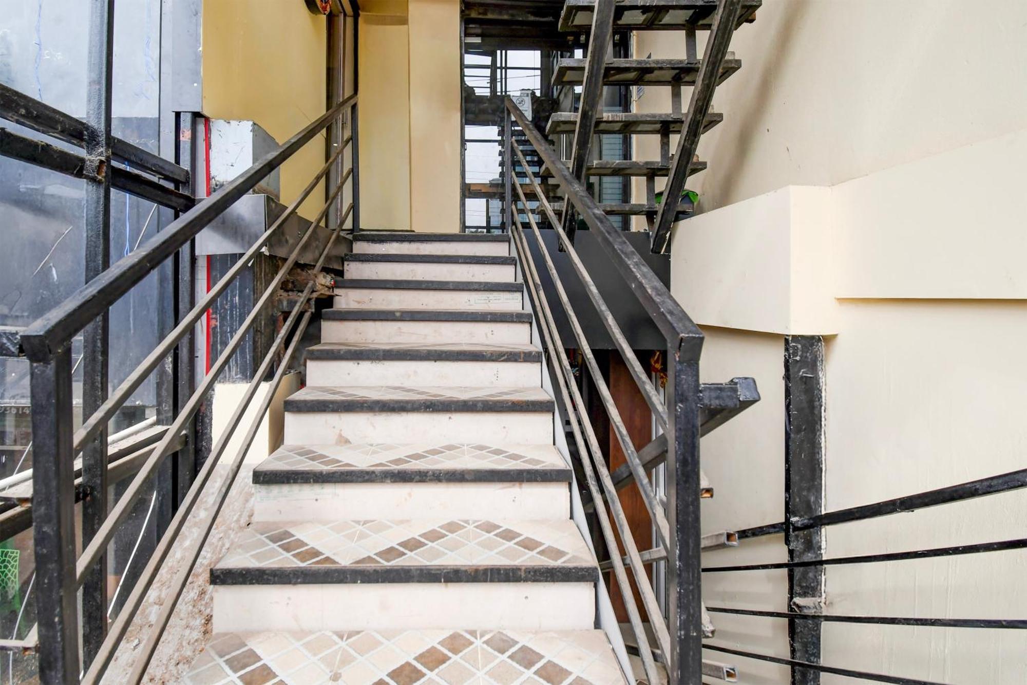 Super Hotel O Pra Guest House Bhubaneswar Buitenkant foto